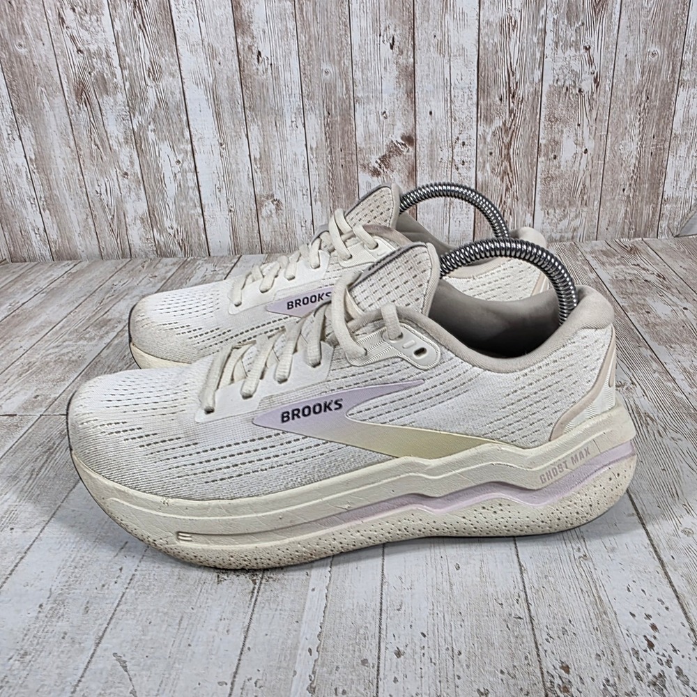 Brooks Ghost Max Womens 8.5 Running Shoes Cream White Lilac  Max Cushion - Picture 4 of 8